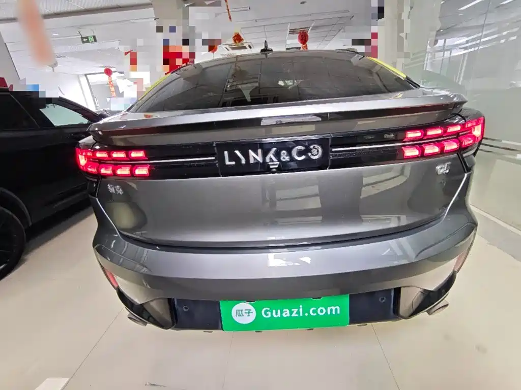 Lynk & Co 05 — миниатюра 6