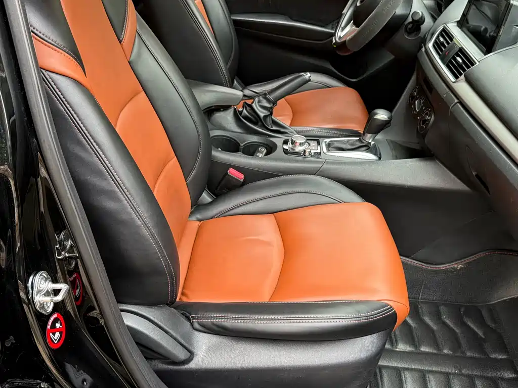 Mazda 3 Axela — миниатюра 8