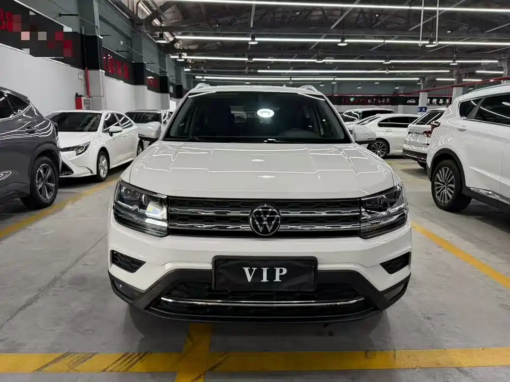 Volkswagen Tharu — миниатюра 2