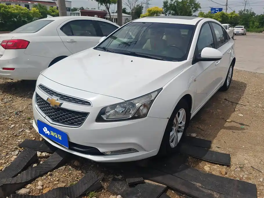 Купить Chevrolet Cruze
