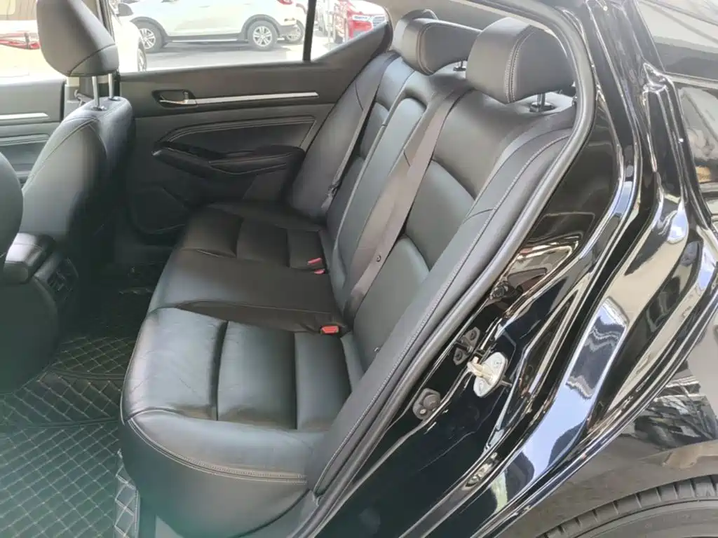 Nissan Teana — миниатюра 17