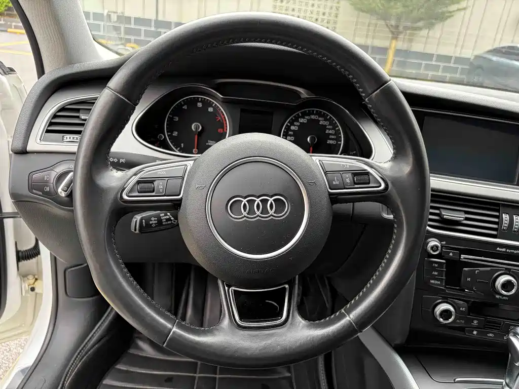 Audi A4L — миниатюра 9