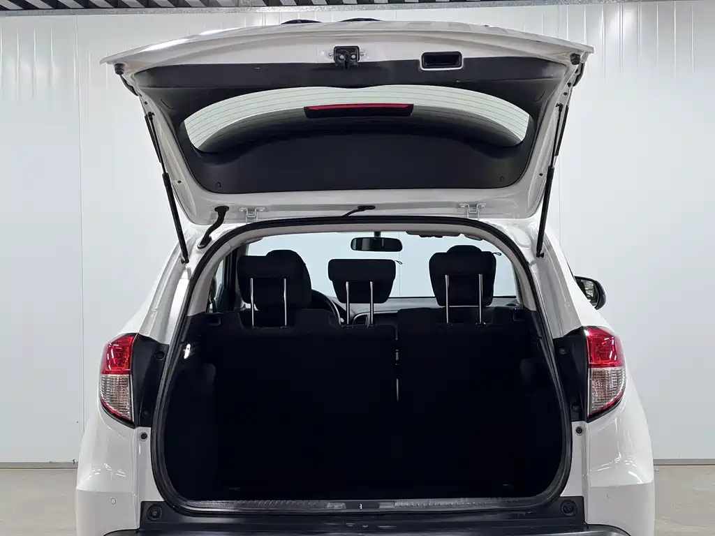 Honda Vezel — миниатюра 13