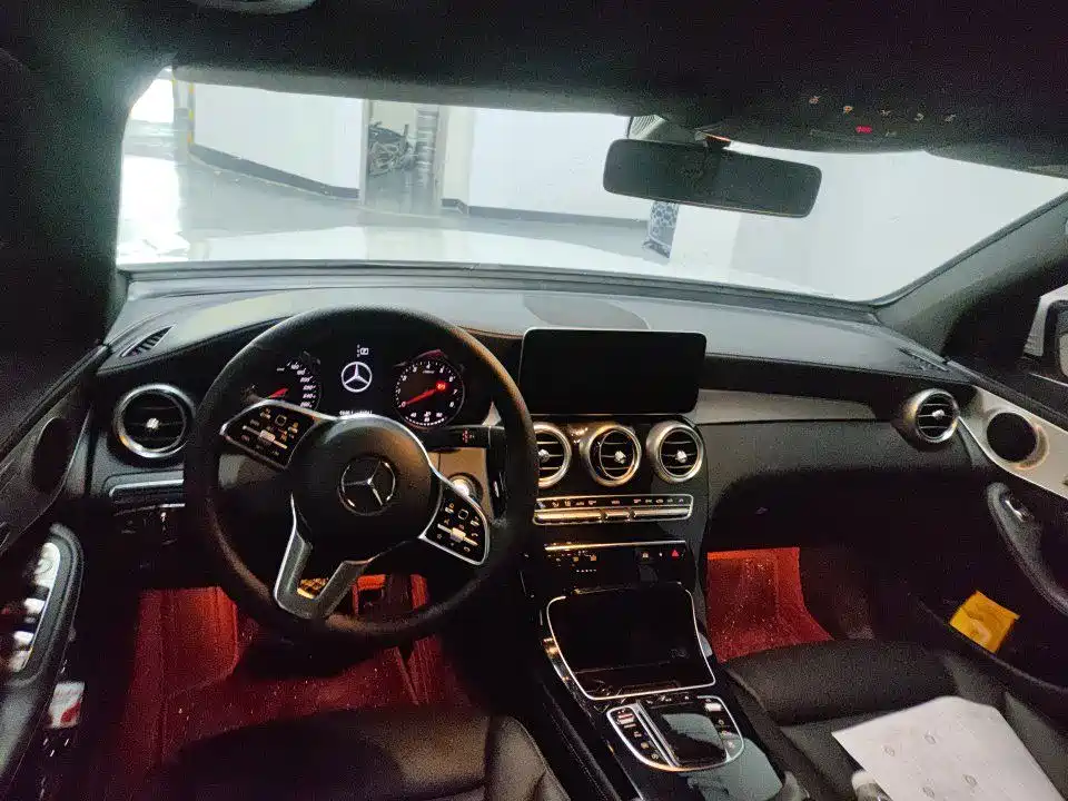 Mercedes-Benz GLC — миниатюра 5