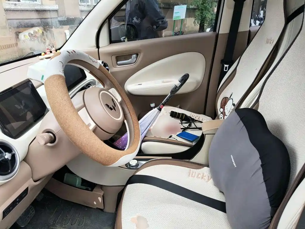 Wuling MINIEV — миниатюра 16
