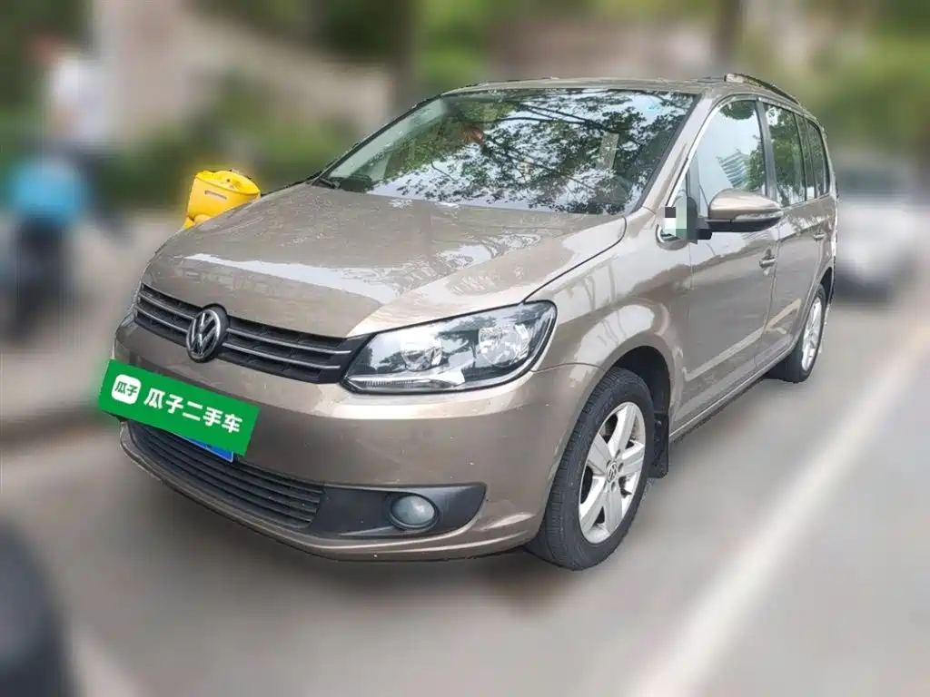 Volkswagen Touran 2016