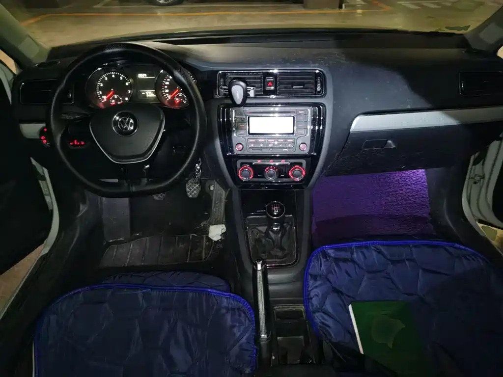 Volkswagen Sagitar — миниатюра 5