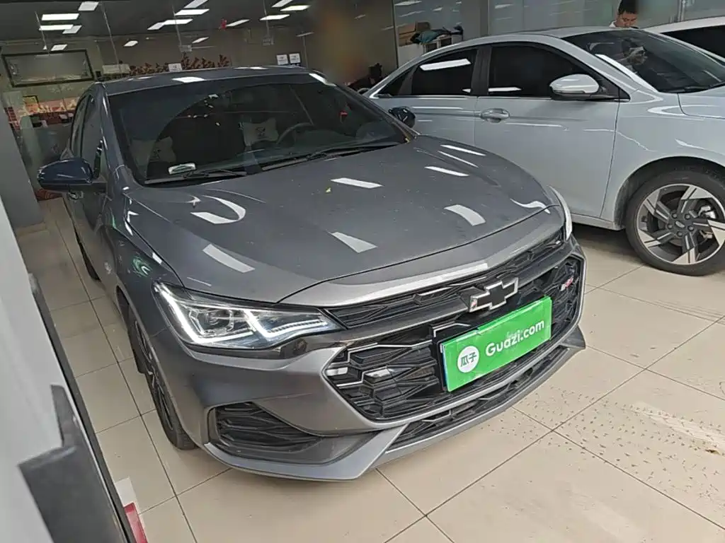Chevrolet Monza — миниатюра 4