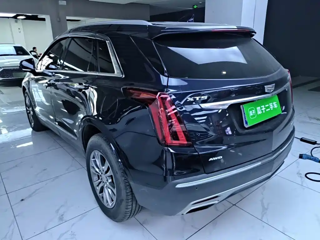 Cadillac XT5 — миниатюра 5