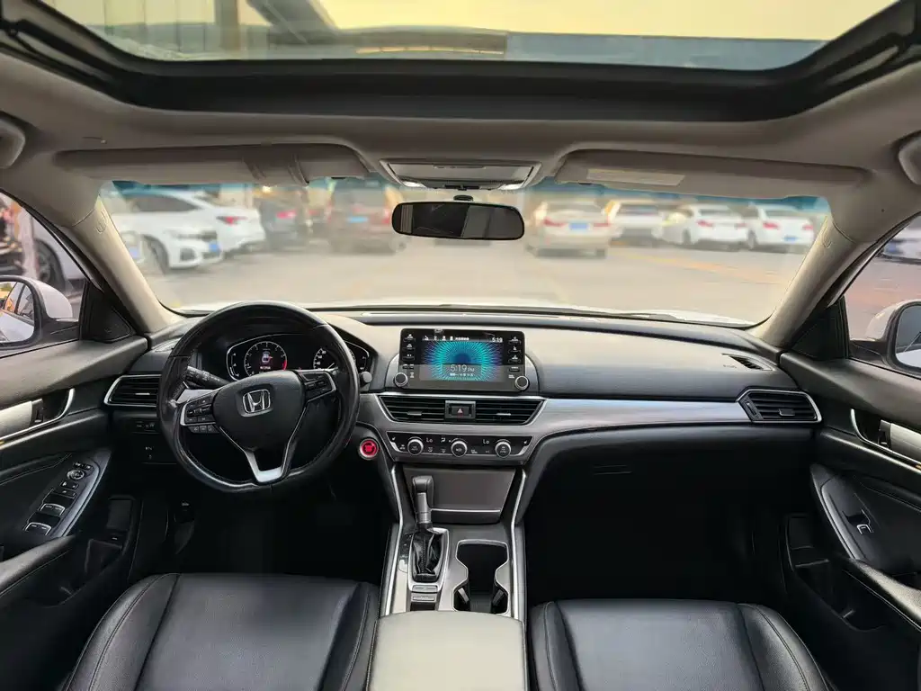 Honda Accord — миниатюра 5