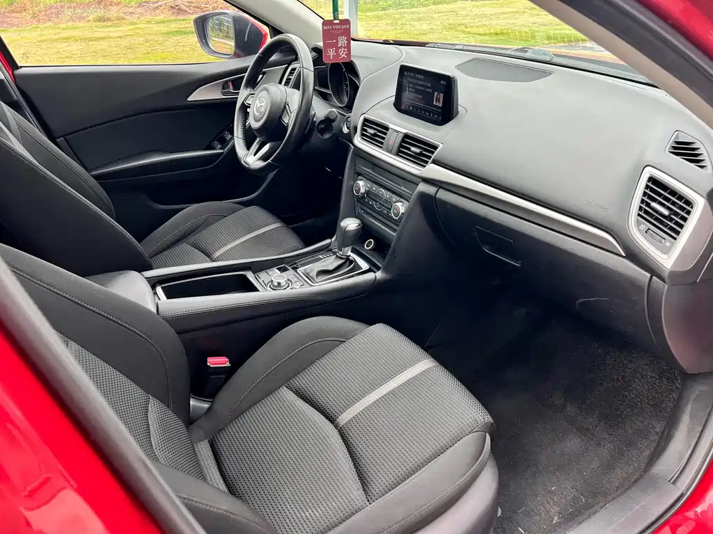 Mazda 3 Axela — миниатюра 13