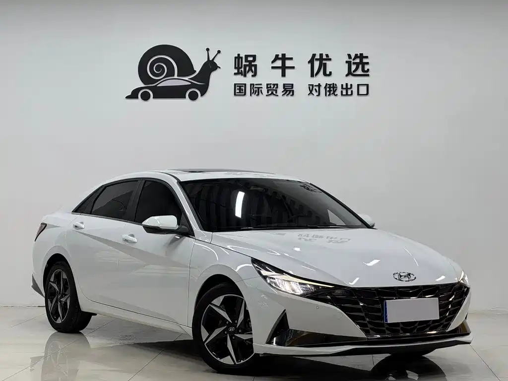 Hyundai Elantra — миниатюра 3
