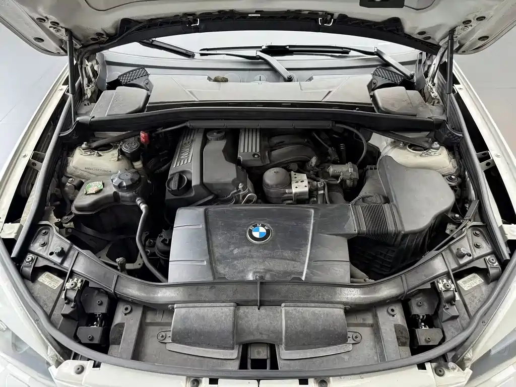 BMW X1 (Import) — миниатюра 10