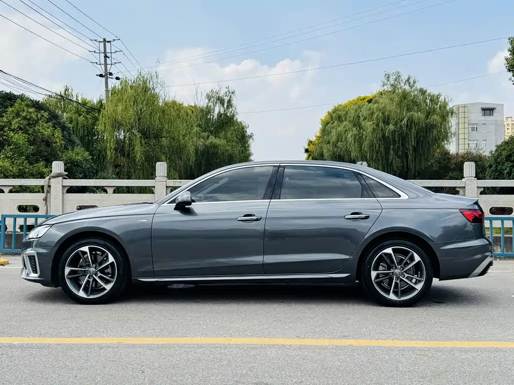 Audi A4L — миниатюра 5