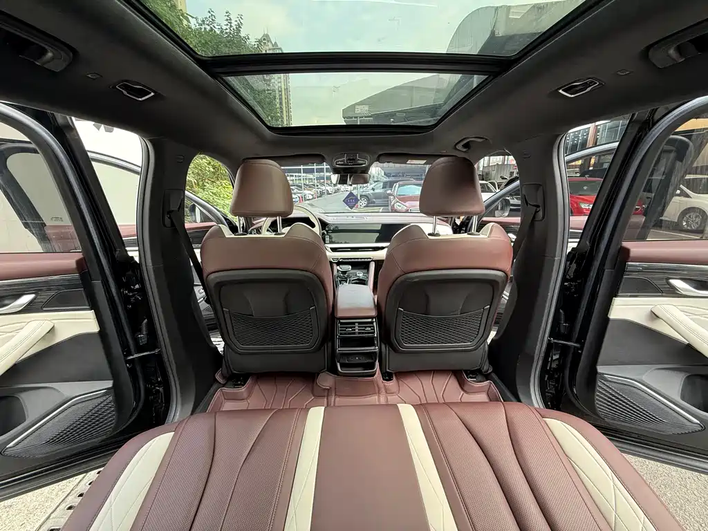 Geely Xingyue L — миниатюра 31