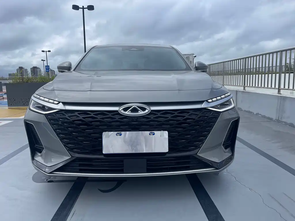 CHERY ARRIZO 8