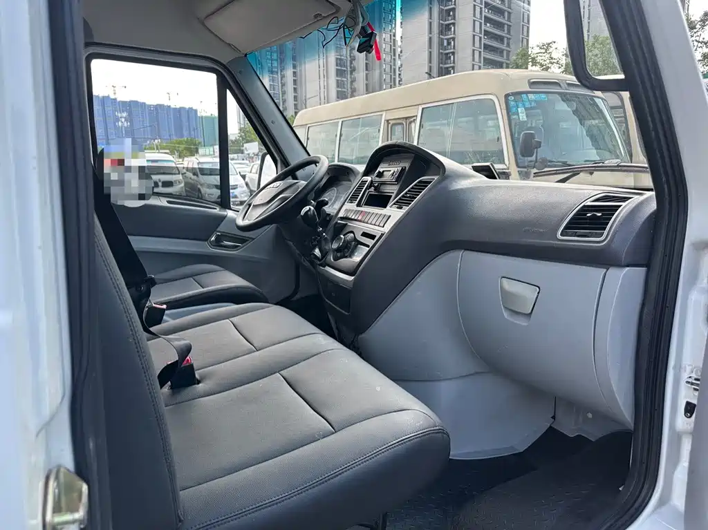IVECO Baodi — миниатюра 6