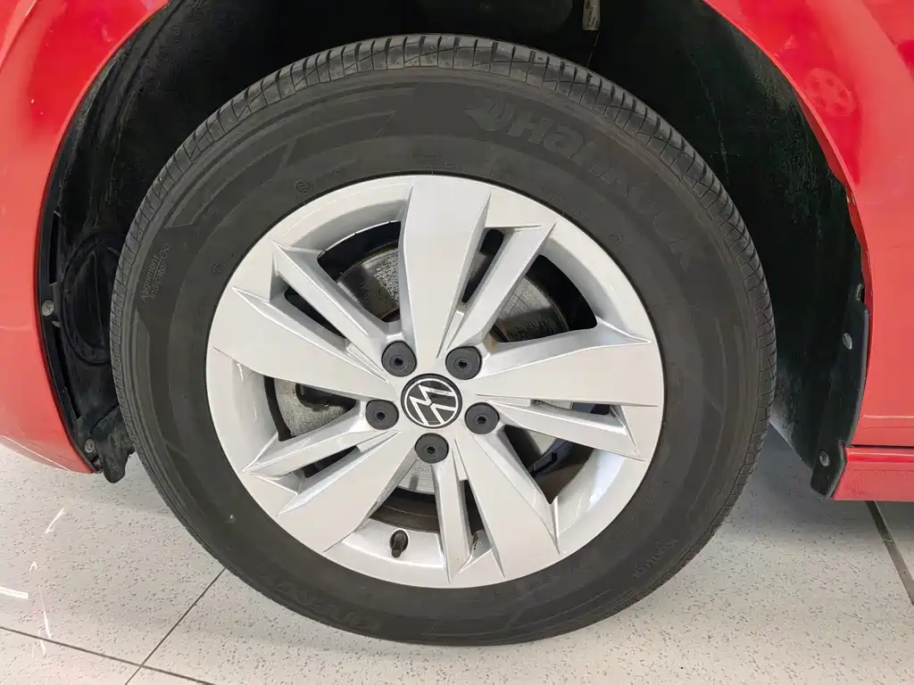 Volkswagen Polo — миниатюра 17