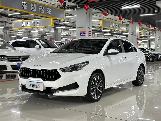 KIA  K3 2022