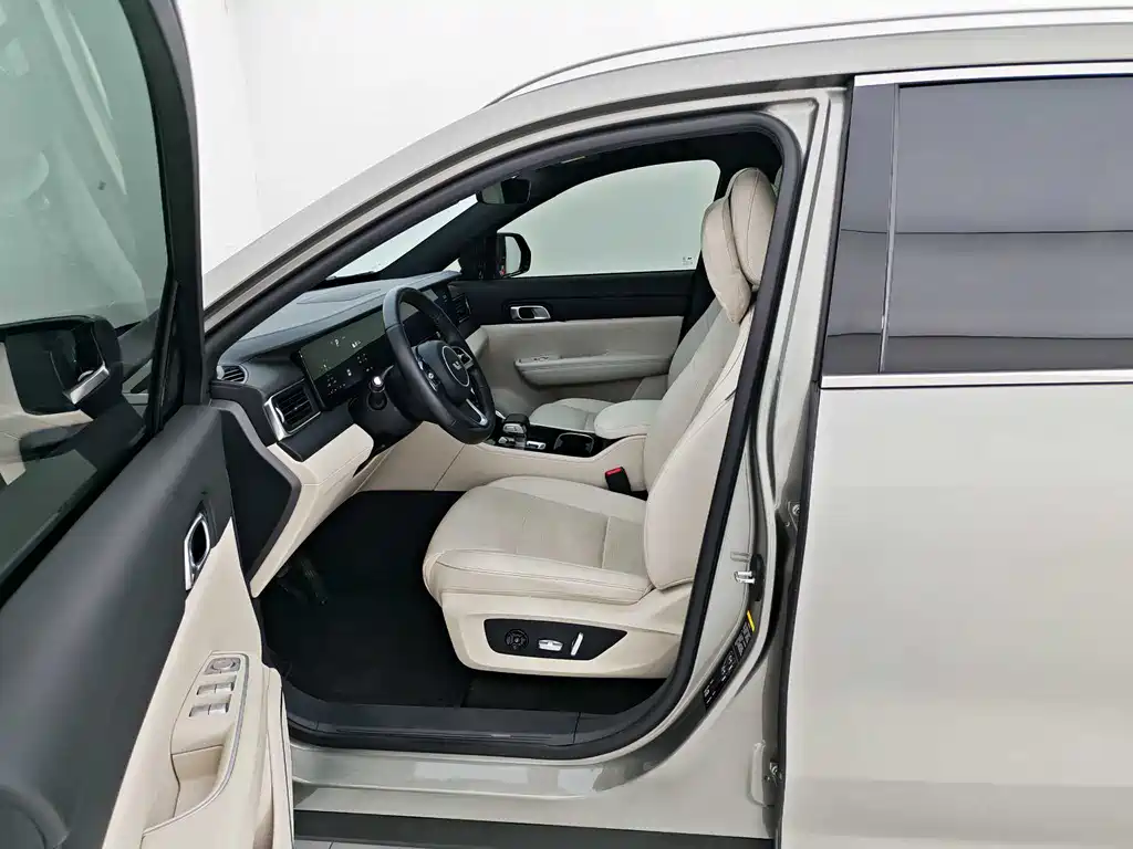 Li Auto ONE 2021 6 мест