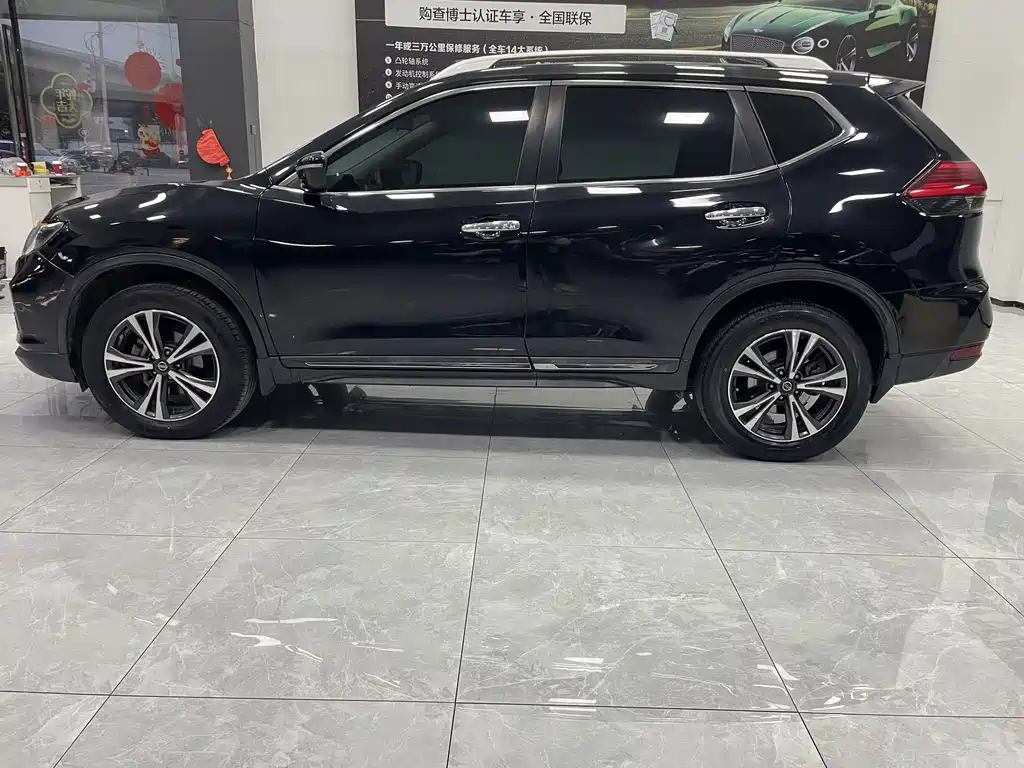 Nissan X-Trail — миниатюра 10