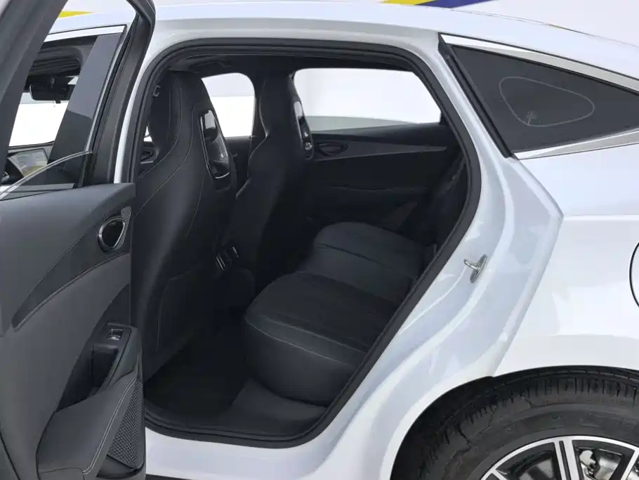 BYD Seal 06 — миниатюра 11