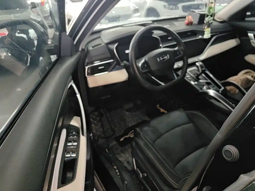 Geely Boyue — миниатюра 16