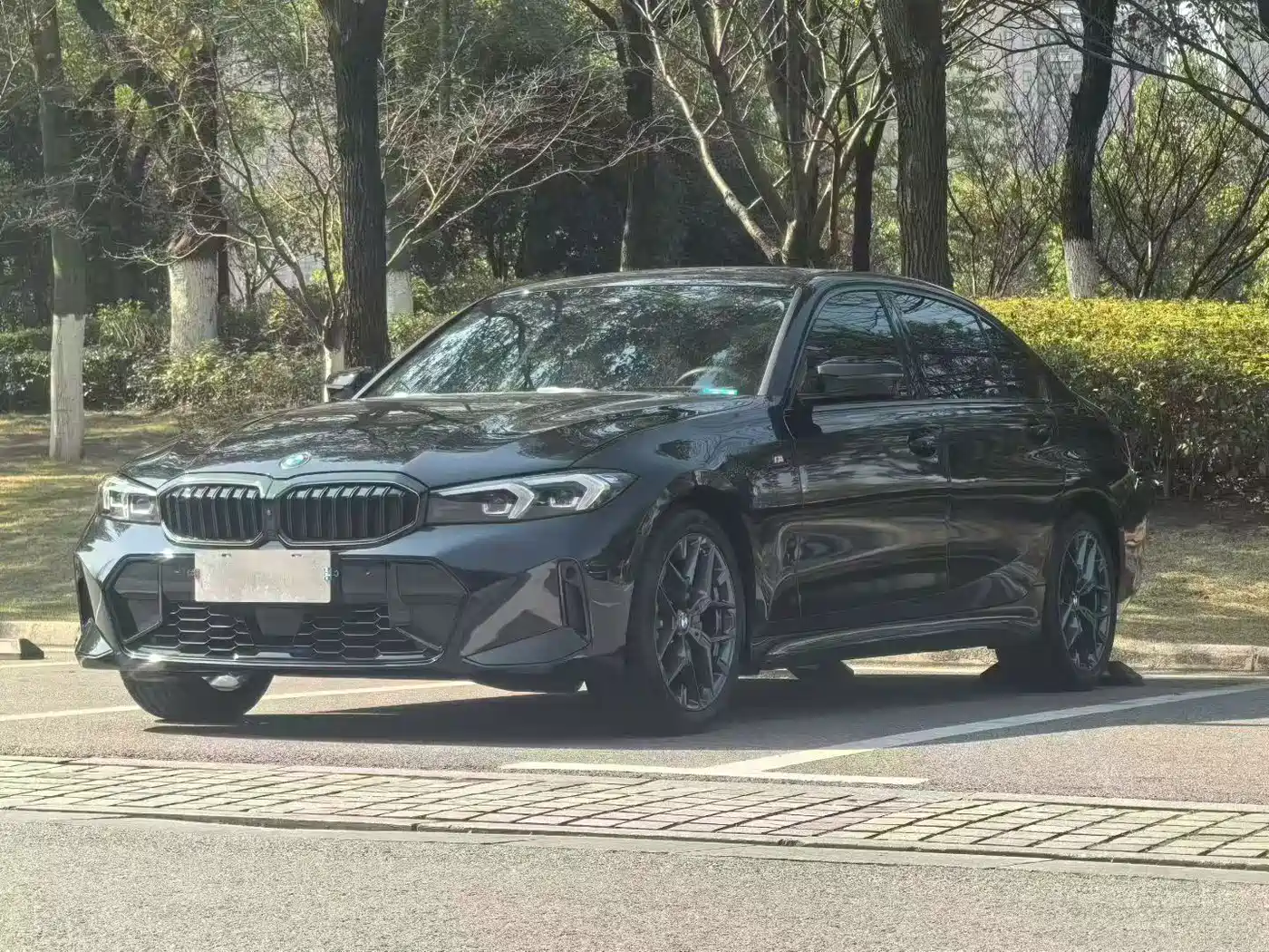 宝马3系 2024款 330Li M运动曜夜套装 2025