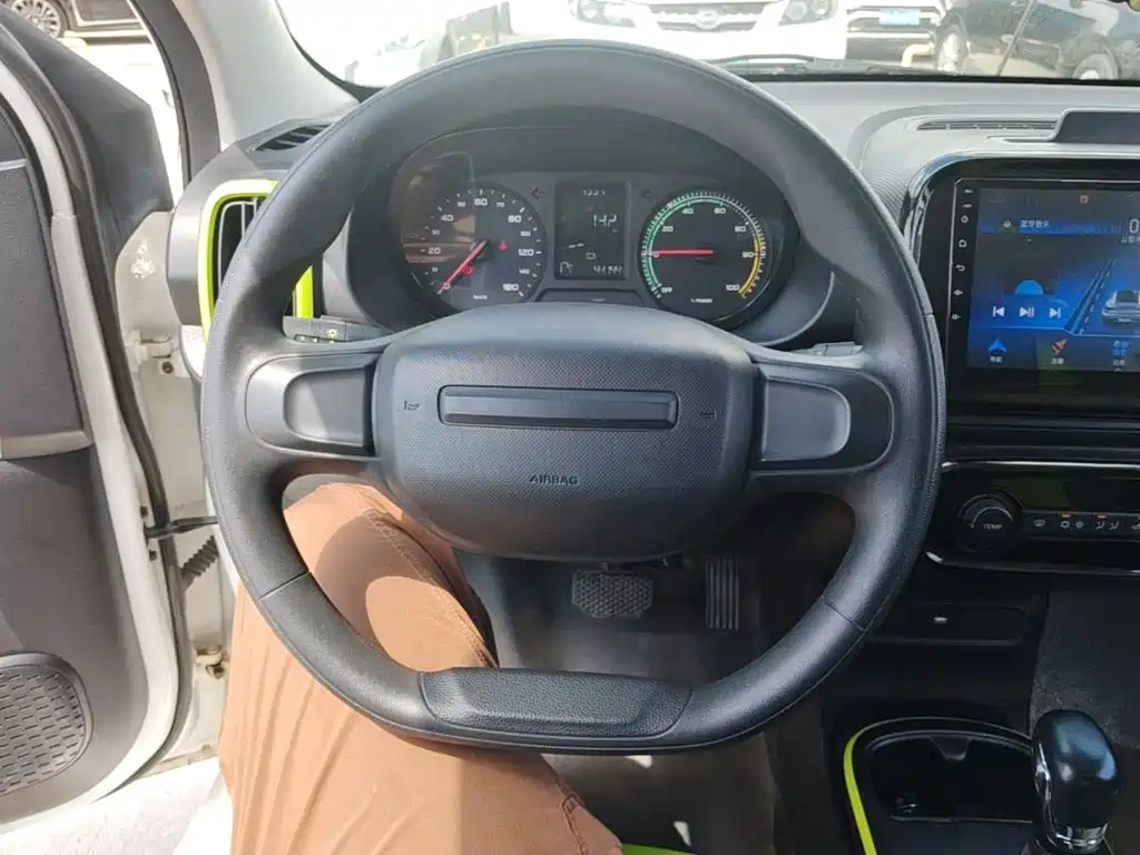 Roewe Clever — миниатюра 11