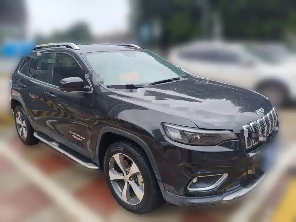 Jeep Cherokee — миниатюра 3