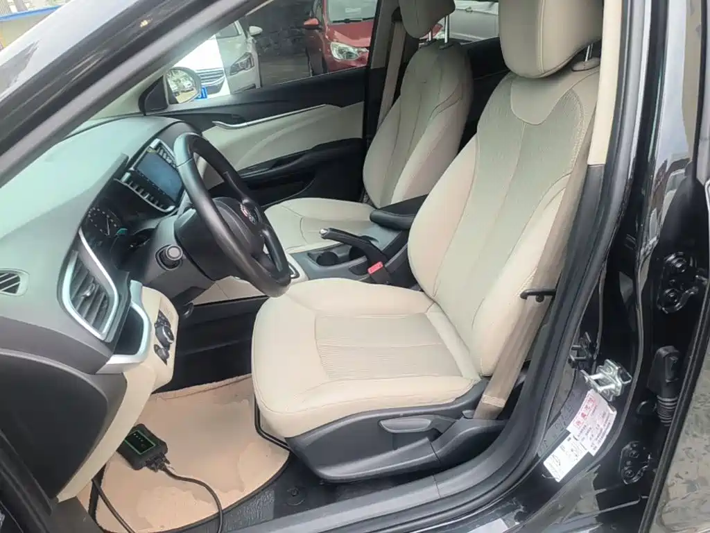 Buick Excelle — миниатюра 15