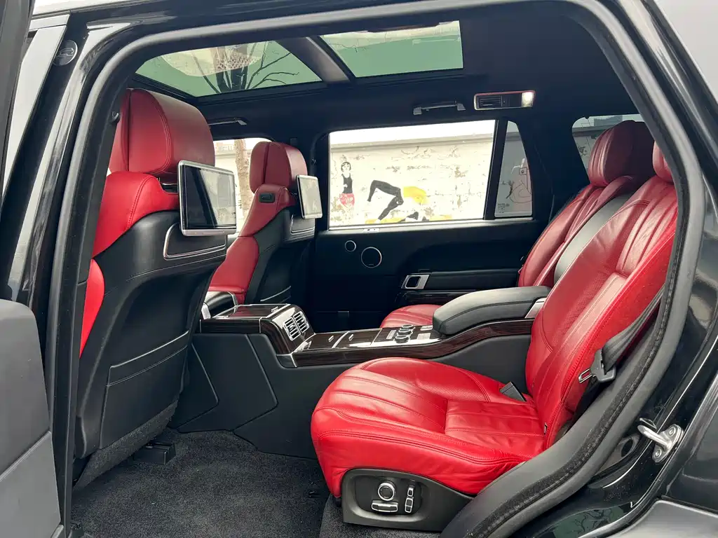 LAND ROVER RANGE ROVER