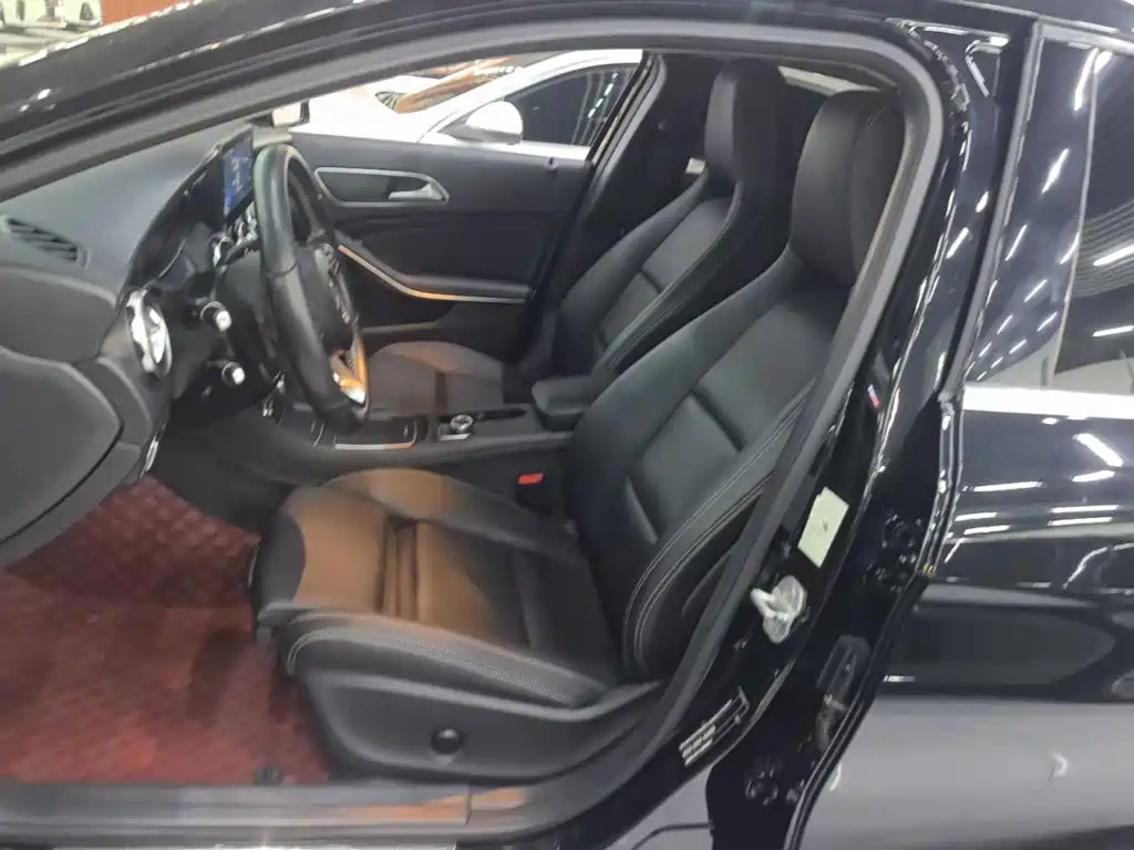 Mercedes-Benz GLA — миниатюра 15