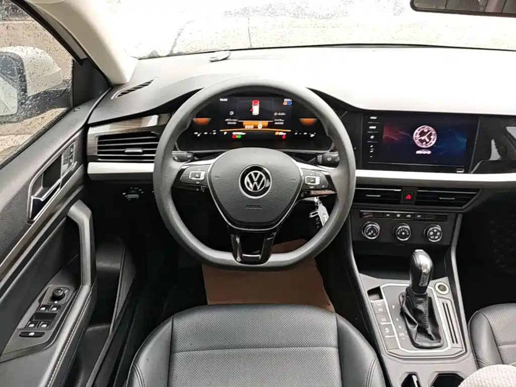 Volkswagen Lavida — миниатюра 11