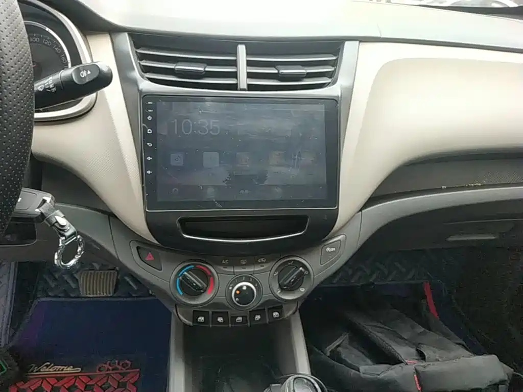 Chevrolet Sail — миниатюра 13