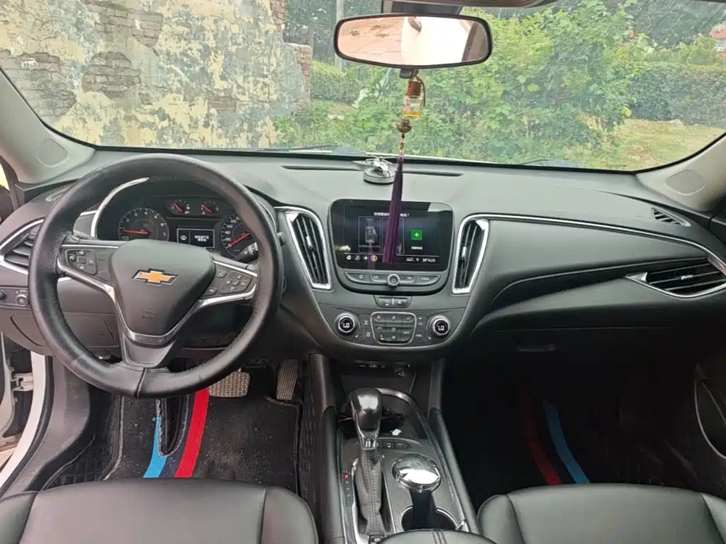 Chevrolet Malibu XL — миниатюра 10