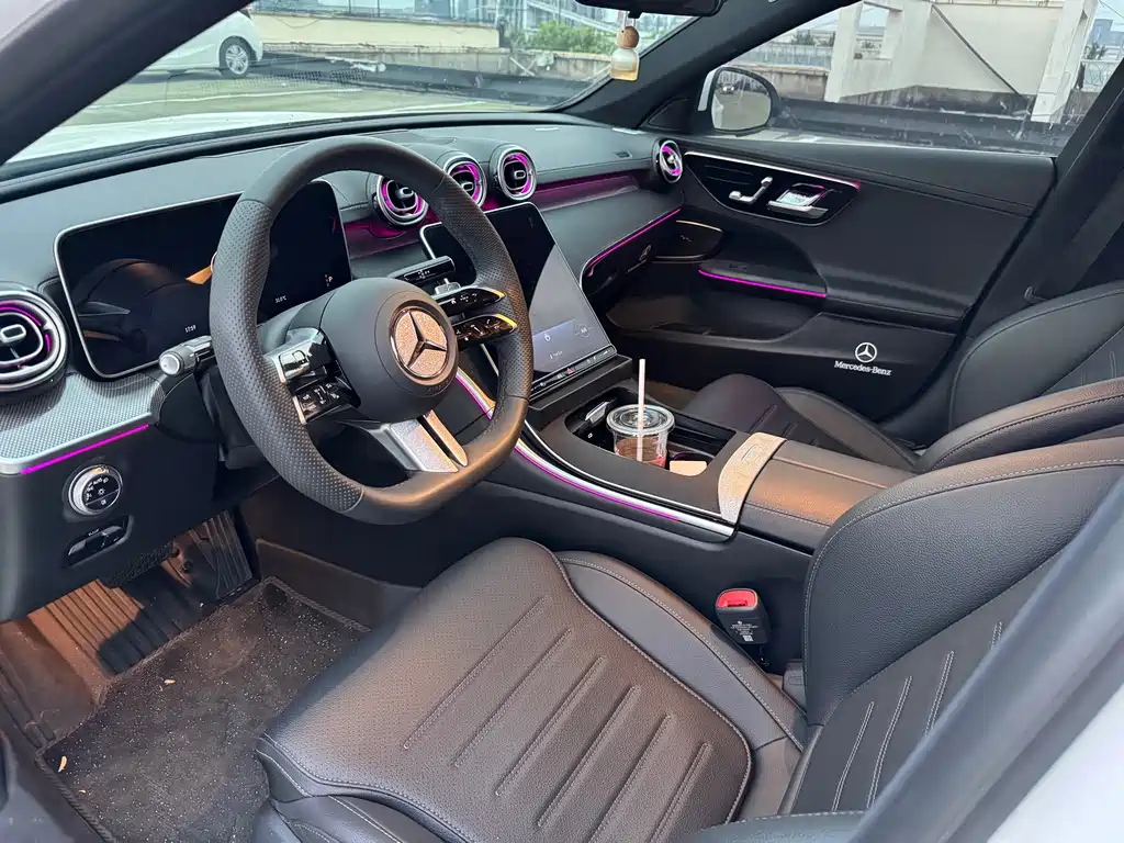 Mercedes-Benz C-Class — миниатюра 4