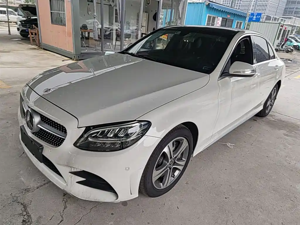 Mercedes-Benz C-Class 2019