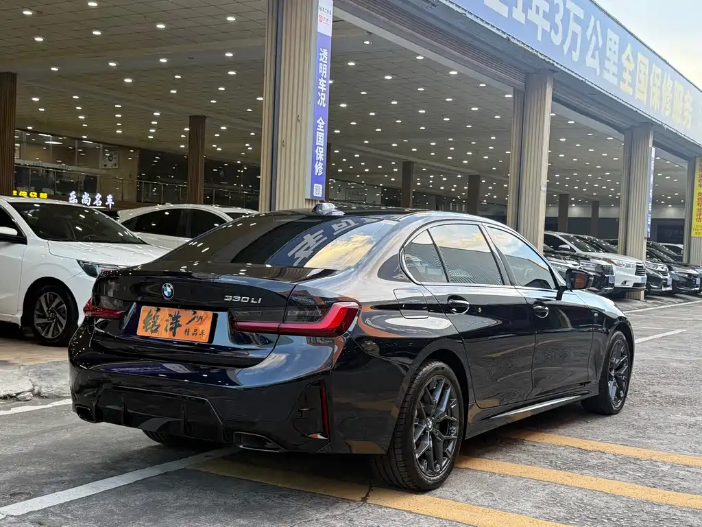 BMW 3 Series 3 2026 330Li M Sport