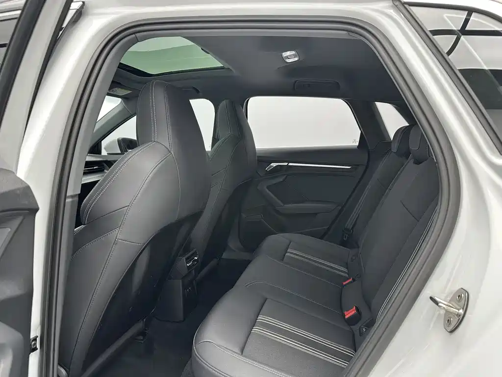 Audi A3 2022 Sportback 35 TFSI Fashion Sport