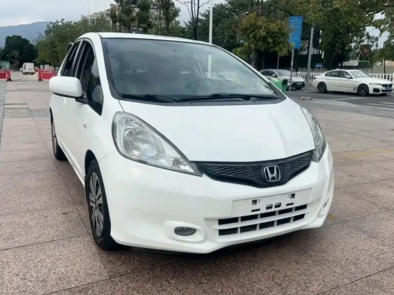 Honda Fit — миниатюра 3