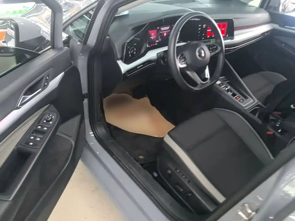 Volkswagen Golf — миниатюра 16