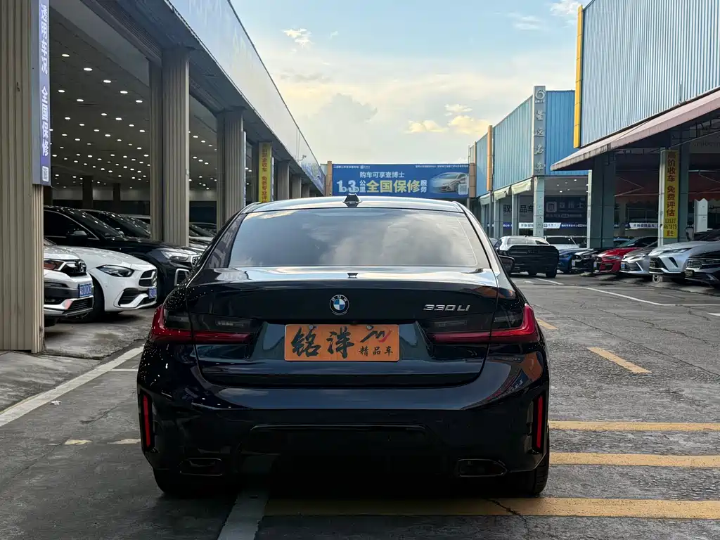 BMW 3 Series 3 2026 330Li M Sport