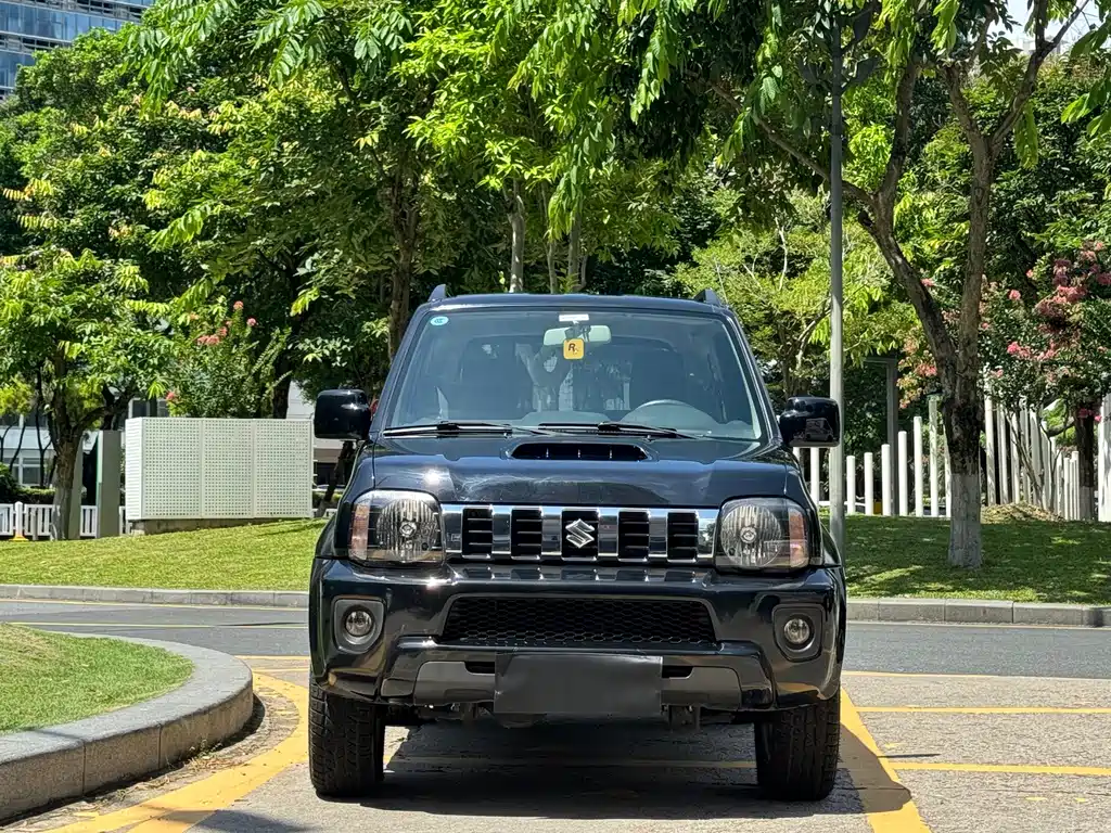 Suzuki Jimny — миниатюра 2