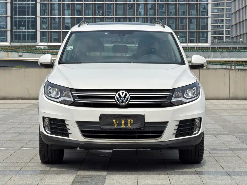 Volkswagen Tiguan — миниатюра 2