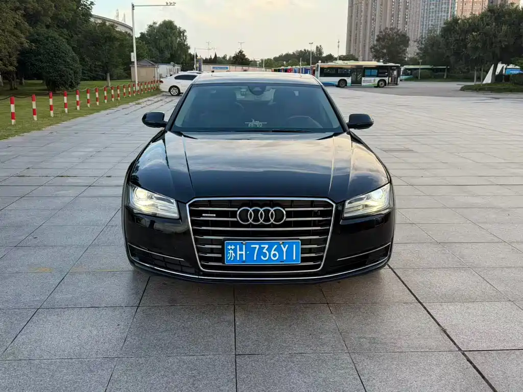 Audi A8 — миниатюра 2