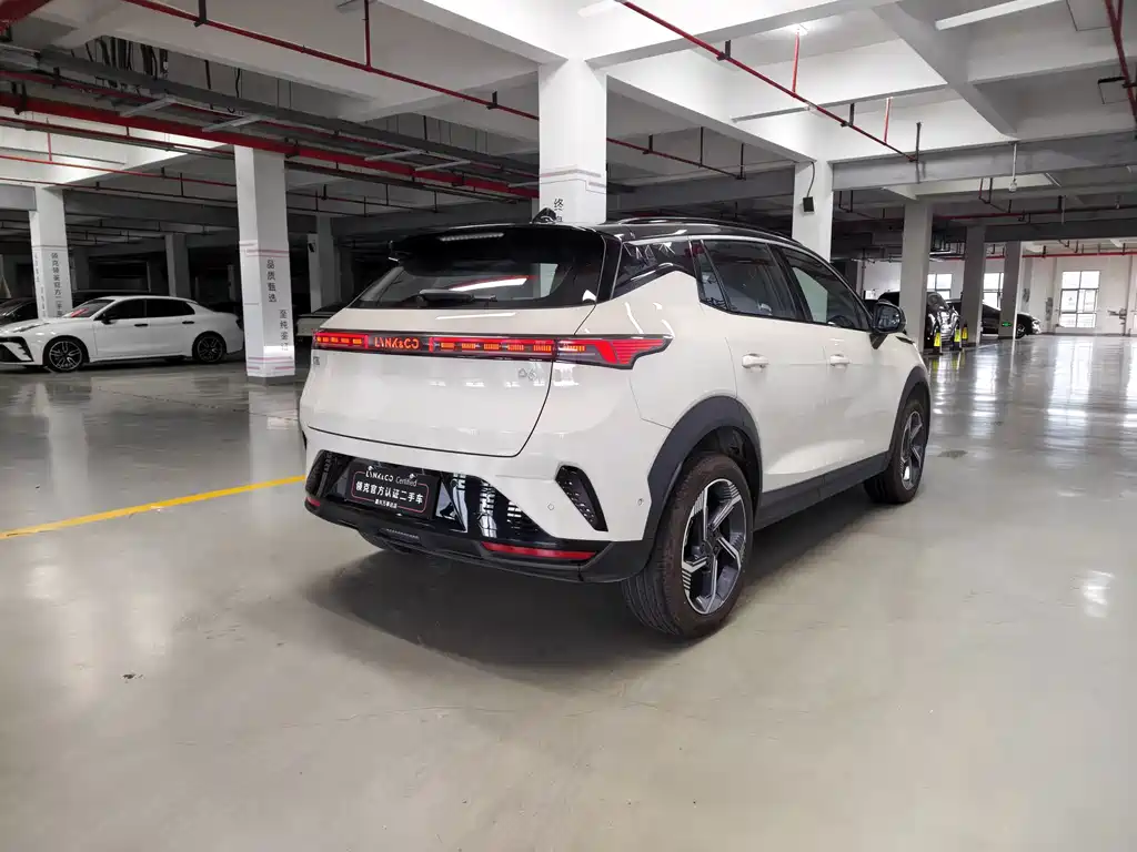 Lynk & Co 06 — миниатюра 10