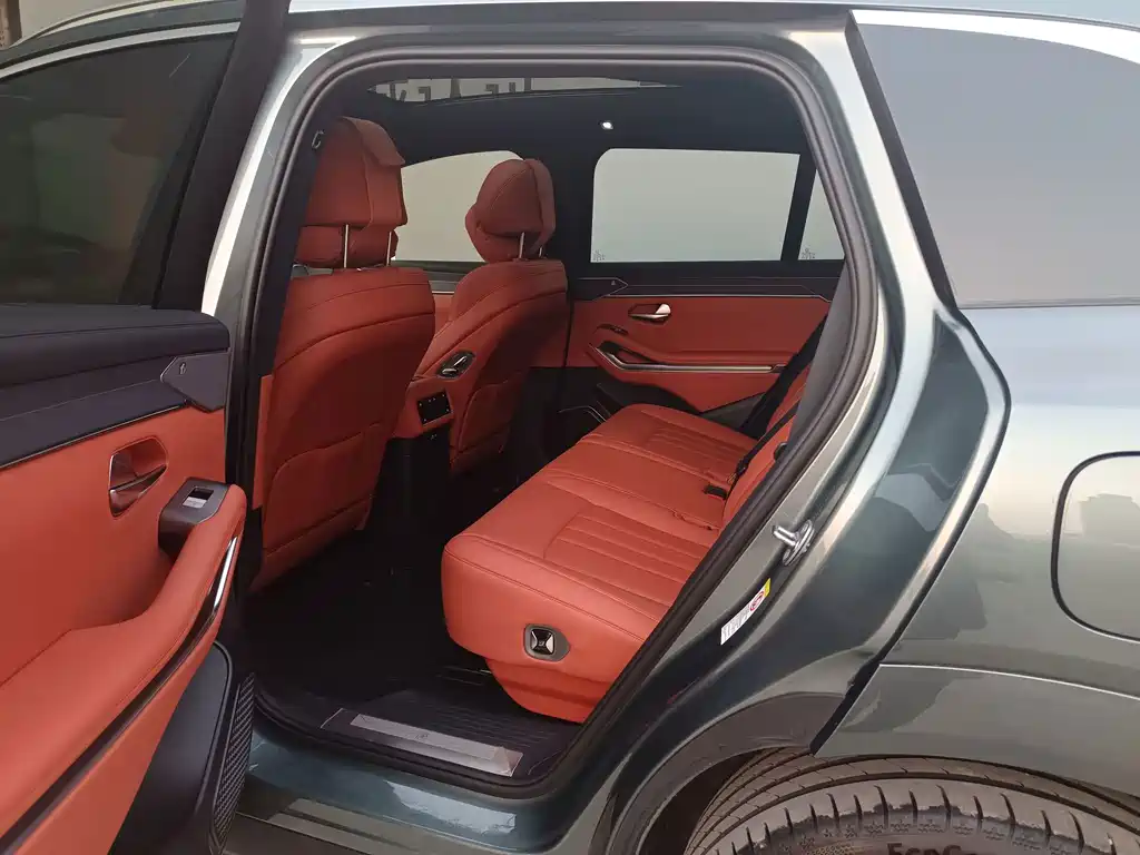 BYD Tang L — миниатюра 9