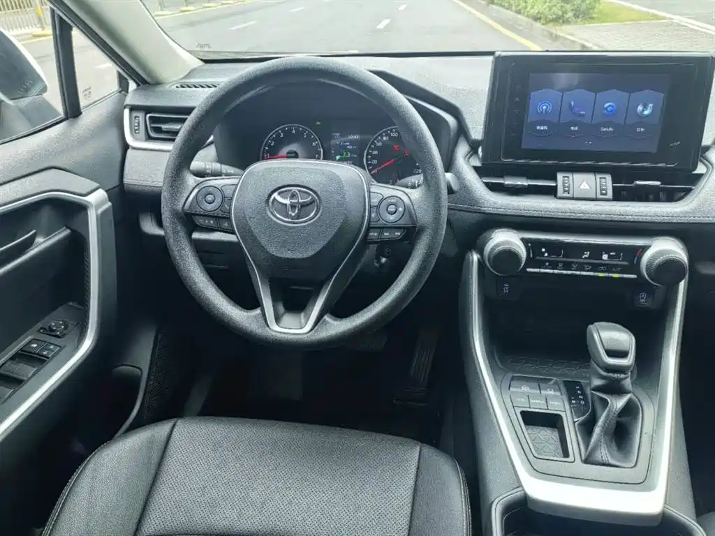 TOYOTA RAV4 RONGFANG