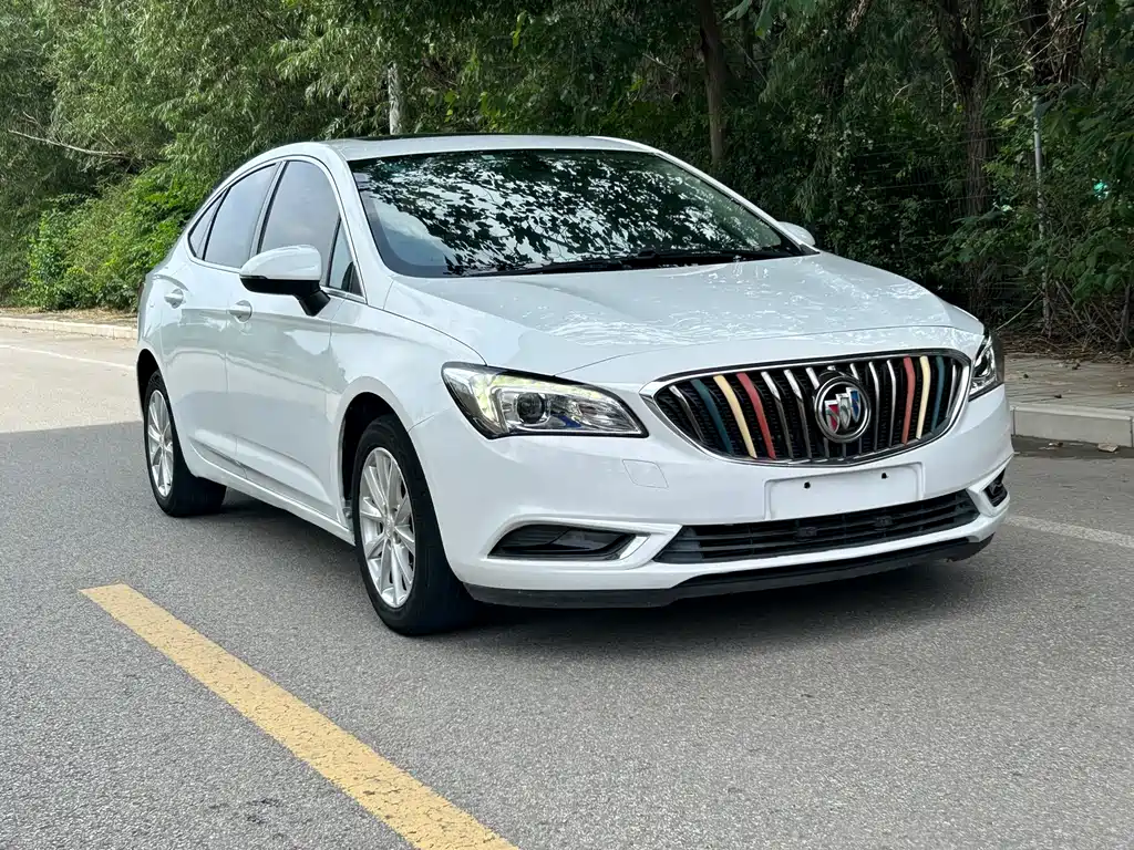 Buick Verano — миниатюра 12